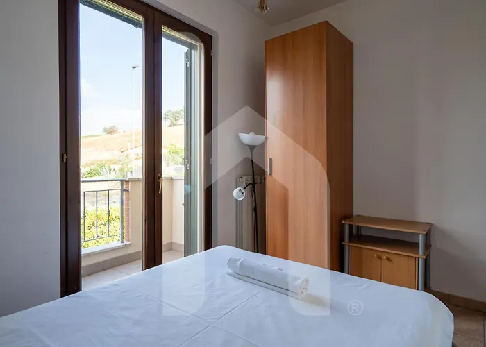 Homiday - Mila פינטו