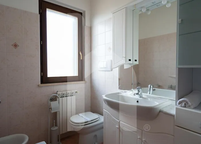 Homiday - Mila Villa Pineto